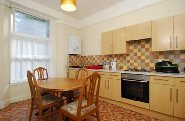 Napier Terrace, Flat 1, Mutley, Plymouth - Image 2